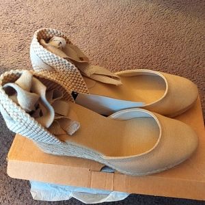 Espadrille shoe